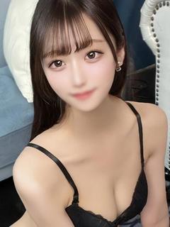 影山あいり