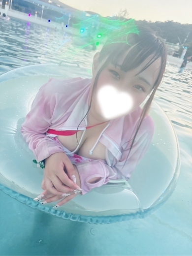 ワレメ舐められ学院　秋葉原校 outcall escort service RUNA