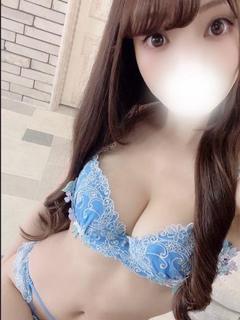 結城まゆ