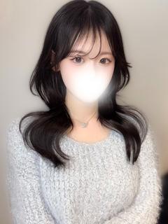 桃瀬 りな