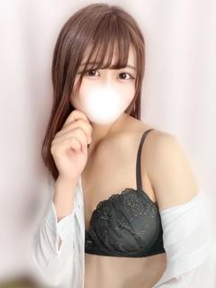 水川 ゆらら