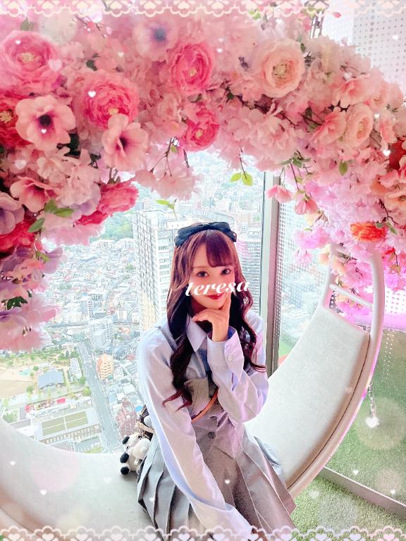 (🌸´ ꒳ ` 🌸)