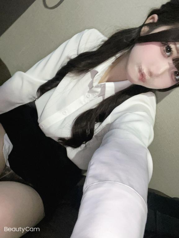 さびし꒰՞ɞ̴̶̷̥⩊ɞ̴̶̷̥꒱֯