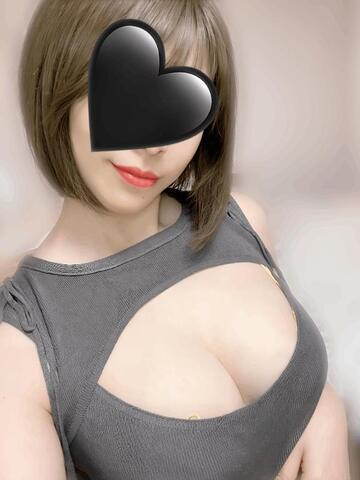 私服で着てたらダメなやつ😔