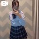 制服姿はどうですか♡