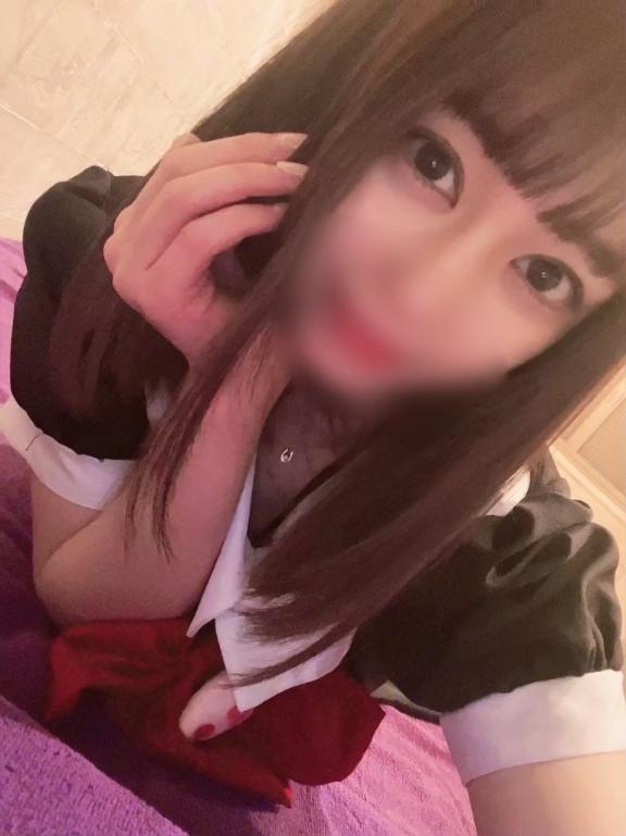 上目遣いで悩殺◯◯◯