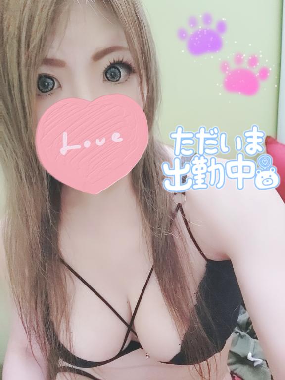 お久し振り出勤𖤐* °.