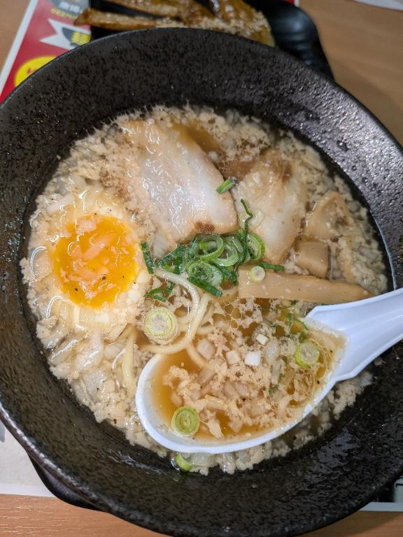 トンコツらーめん