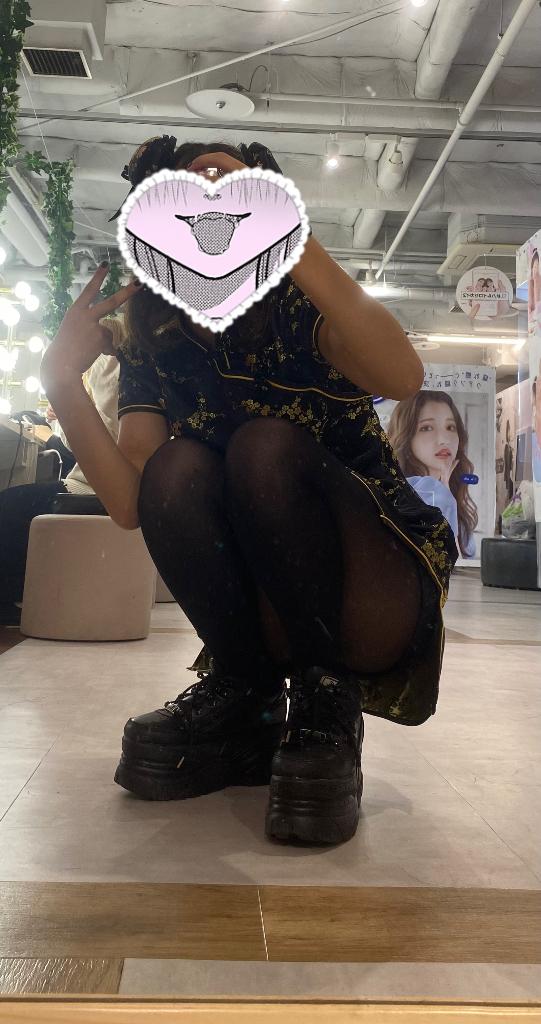 『どっちが好きかな？🧦』