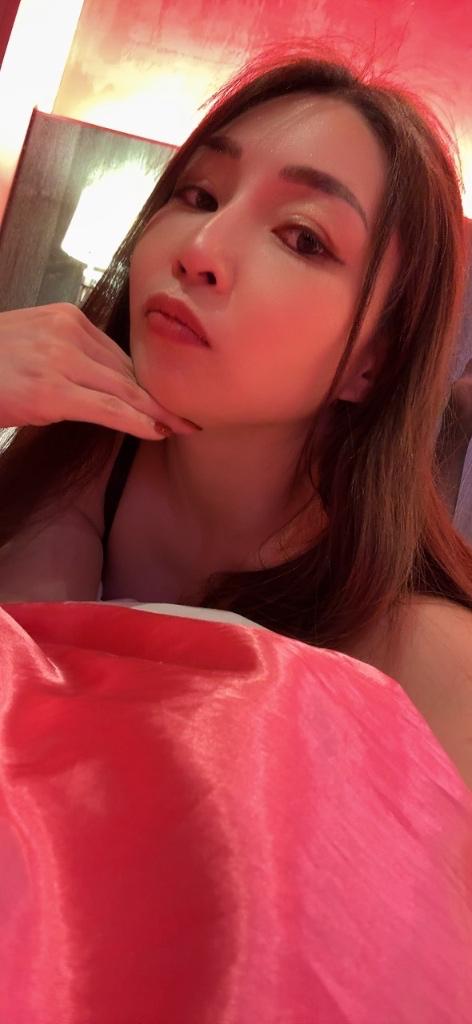 《15時からお店にいます♡これからの時間、会えたら嬉しいです》