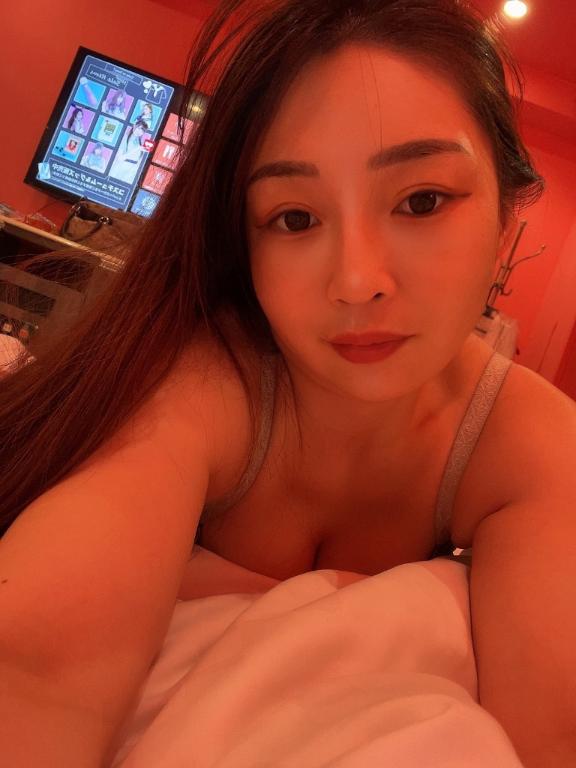 《11時のゆな、ちょっと甘めかもしれません》