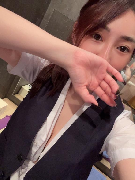 《金曜の午後は不思議と気持ちが軽くなりますよね》