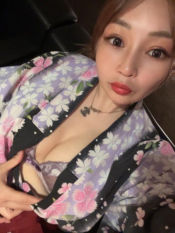 「秘密の続き、しませんか?」