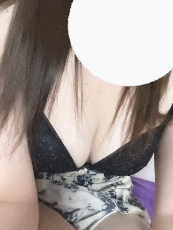 (/// ^///)