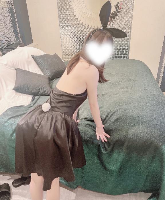 待ちきれなくて…もう、だめかも♡