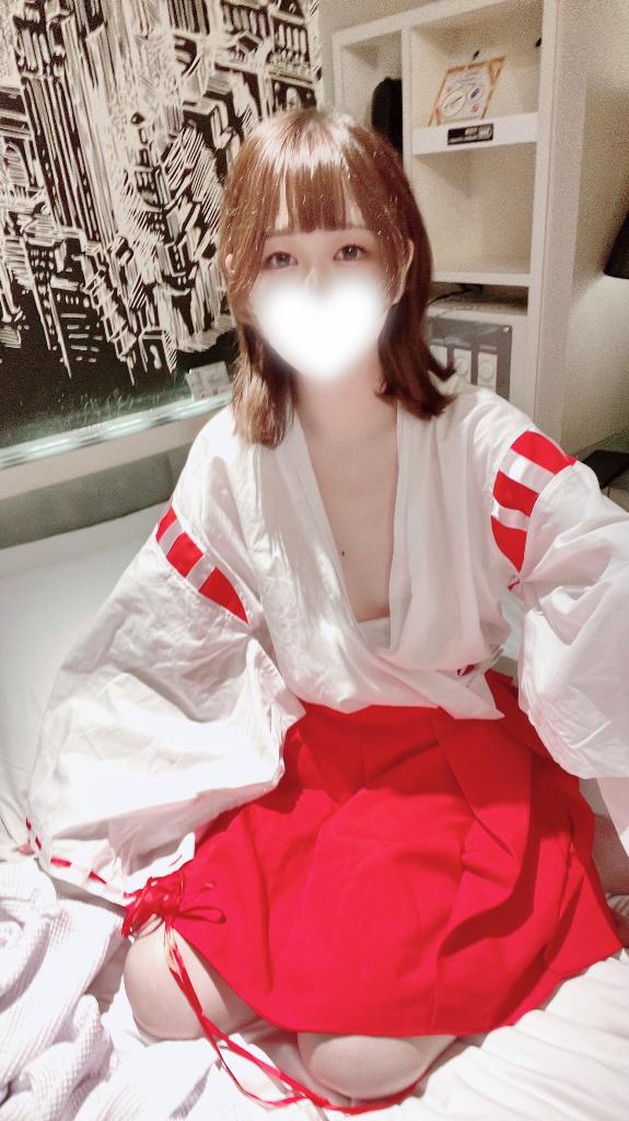 近づくたびに、息が早くなるの…♡