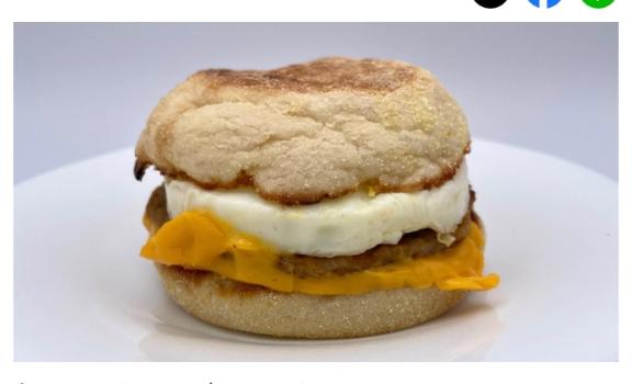 🐰🍬ソーセージエッグマフィン求めてます