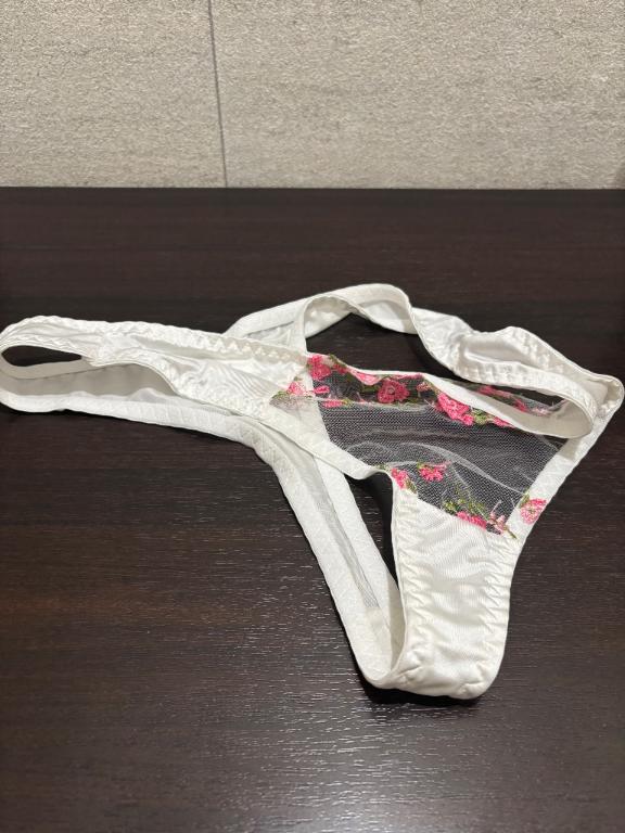 脱ぎたて🍑